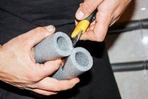 3-Ways-Your-Plumber-Can-Help-You-Prevent-Pipes-From-Freezing-_-Knoxville,-TN