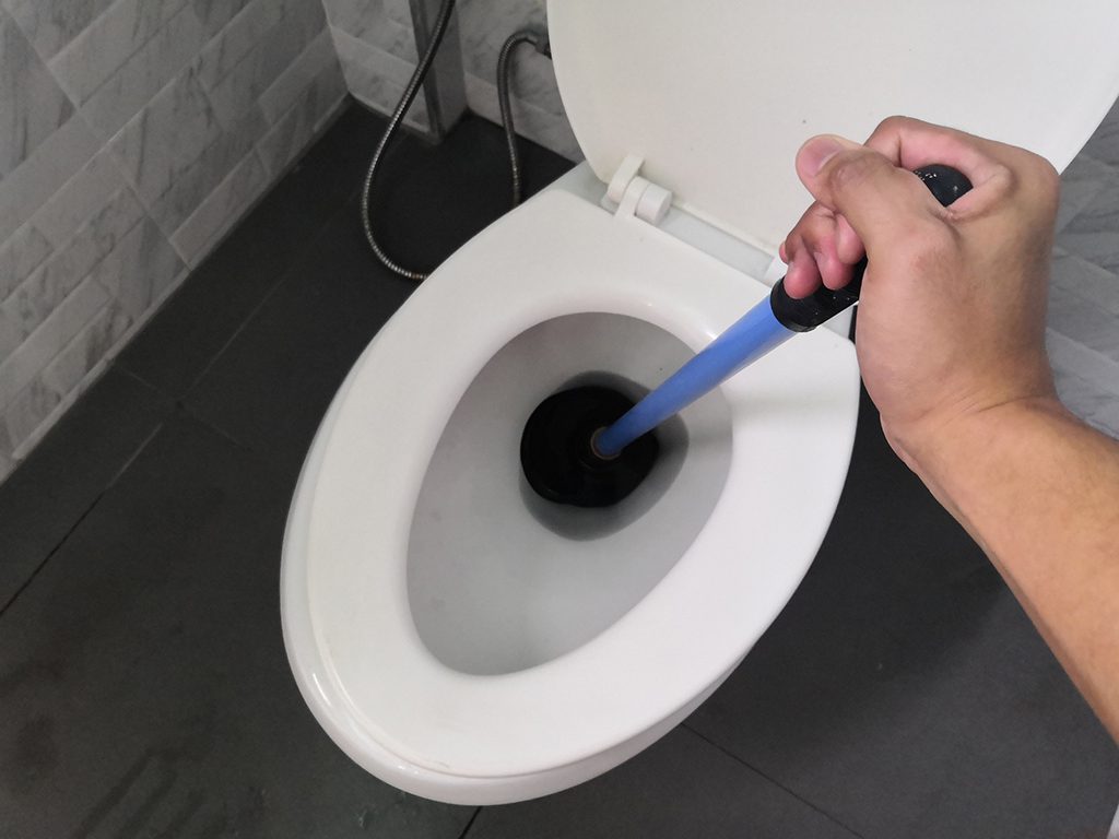 Common-Types-Of-Plumbing-Emergencies-And-How-Your-Emergency-Plumber-Can-Help-_-Oak-Ridge,-TN-