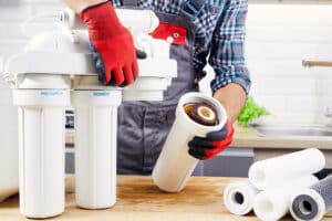 Making-A-Smart-Choice-When-It-Comes-To-Types-of-Filters-In-Water-Filtration-Systems-_-Knoxville,-TN
