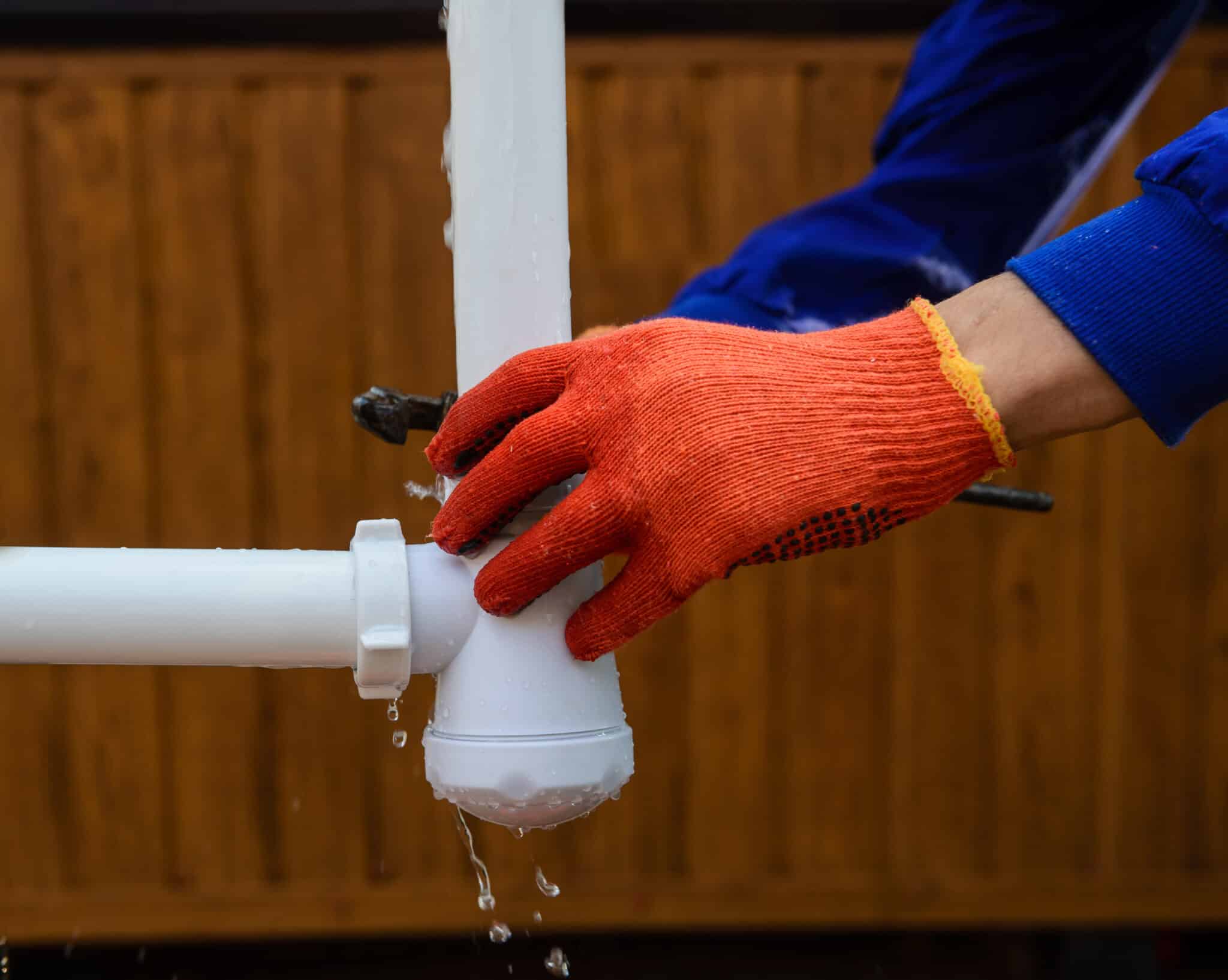 Fixing the leaking pipe, Pipe Bursts.