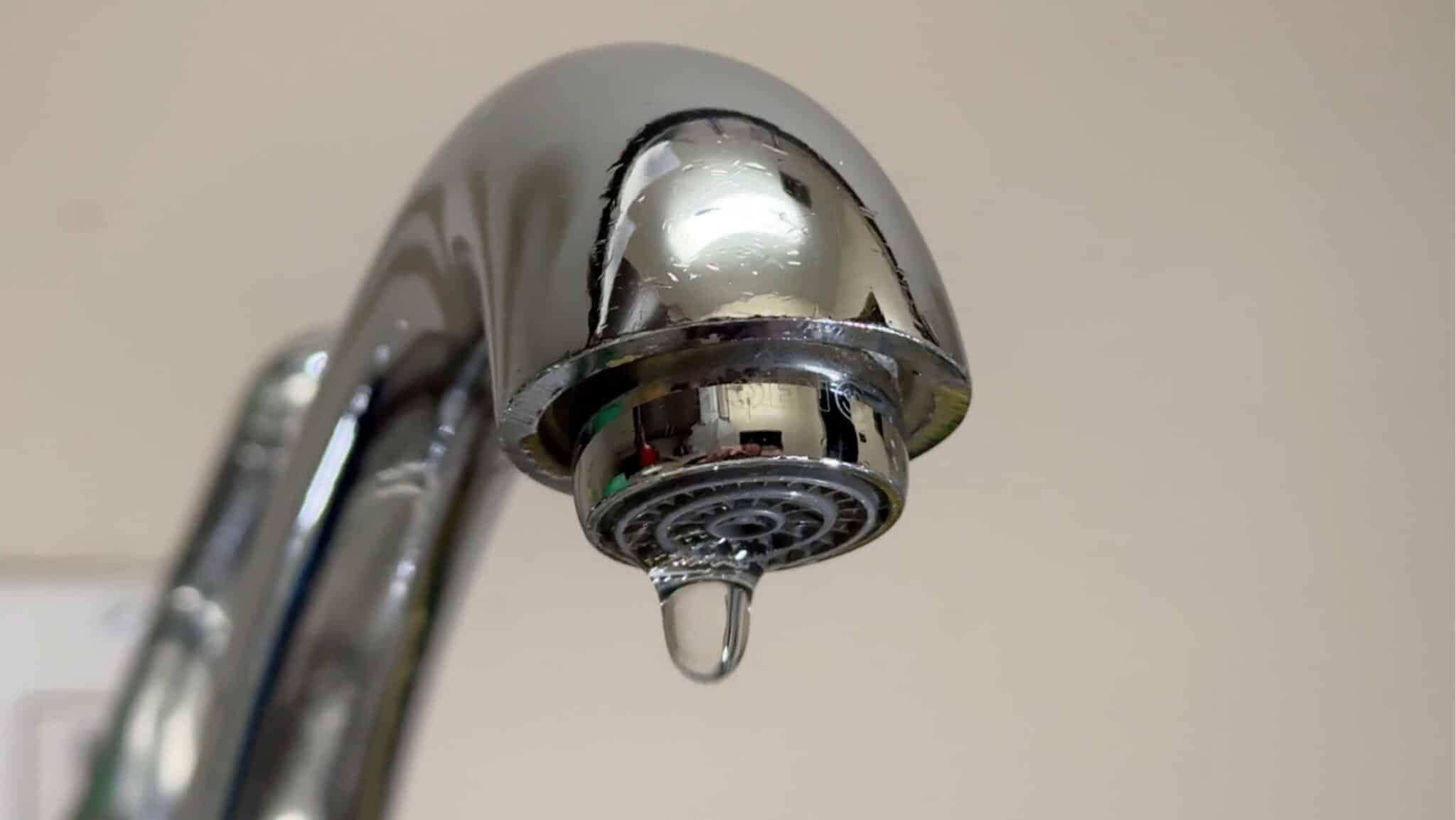 Aerator Cleaning for Better Faucet Flow 1 Faucet aerator with a falling water drop, Slow water pressure, Aerator cleaning.