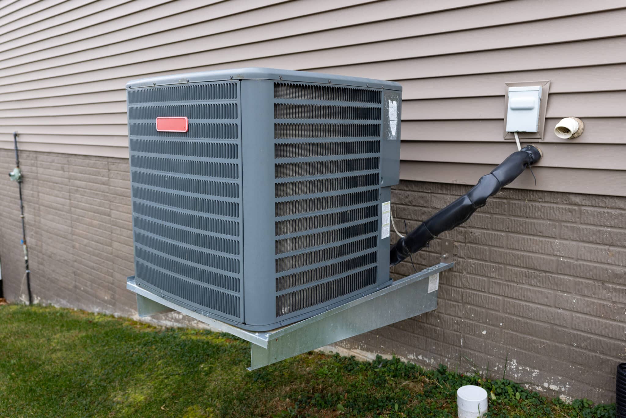 Heat Pump Maintenance Checklist for Year-Round Comfort 1 Heat pump maintenance.