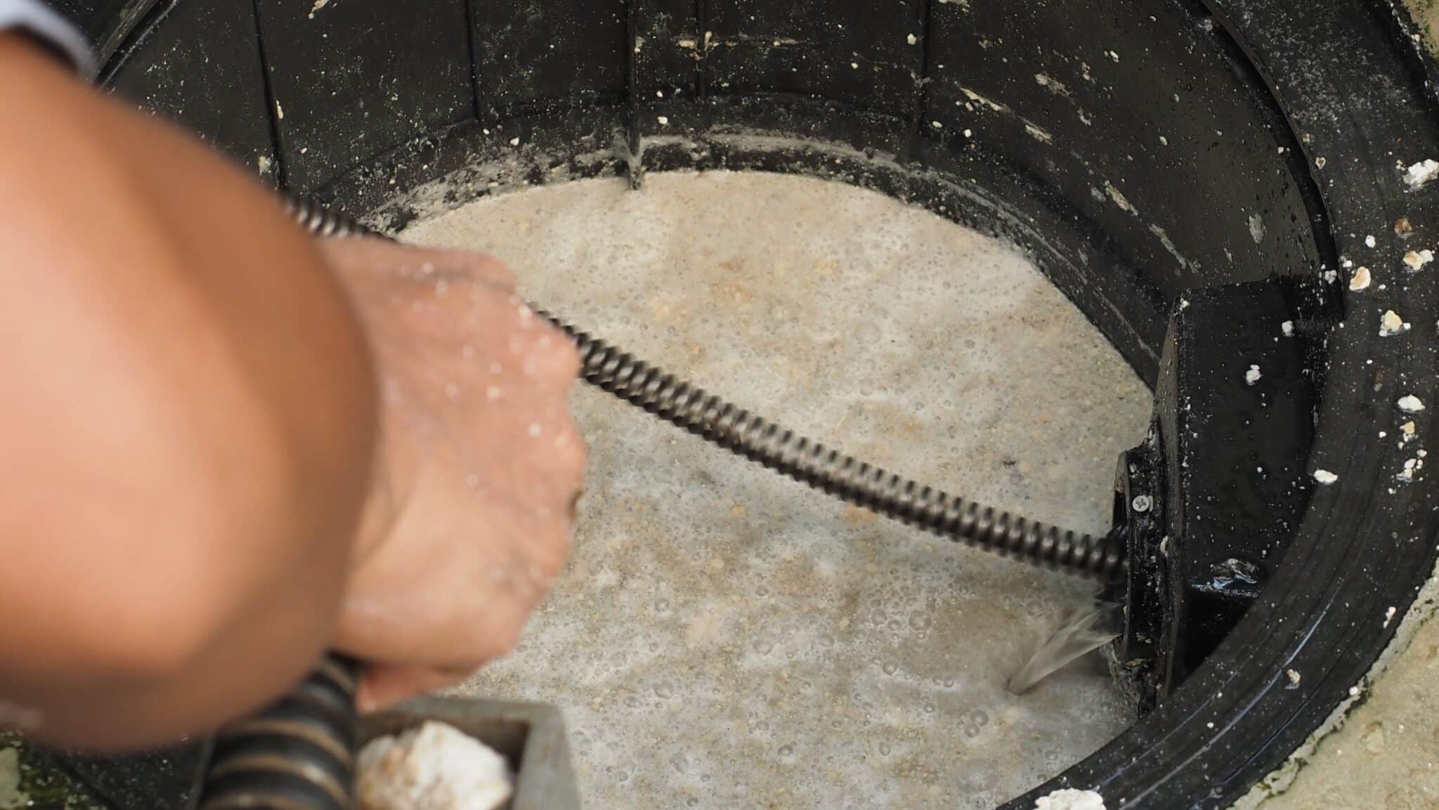 Grease trap cleaning for Oak Ridge kitchens.